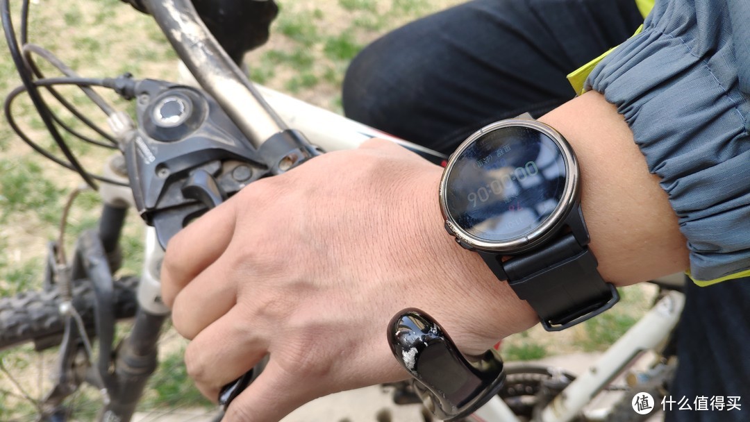 健康运动，dido智能运动监测手表S2 Pro是认真的