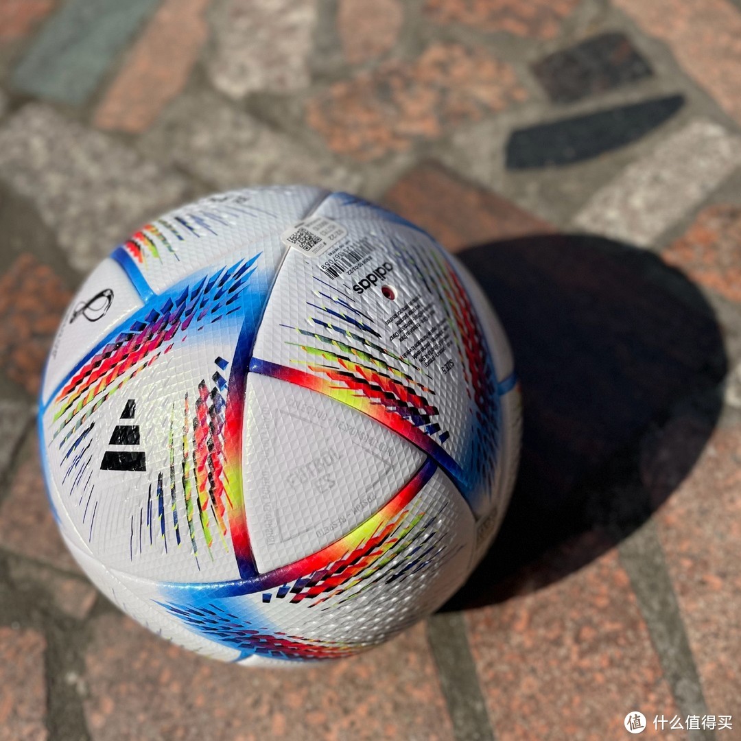 2022世界杯用球它来啦！！！！