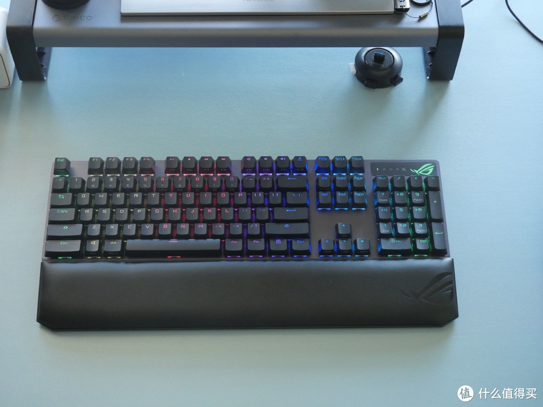 颜值与实力并存，ROG游侠NX PBT版三模机械键盘山楂红轴使用体验