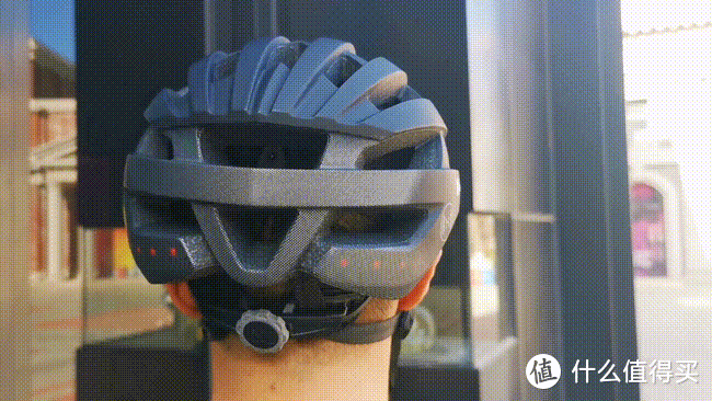 要酷更要安全防护，Helmetphone 智能骑行头盔，黑科技助阵骑行生活
