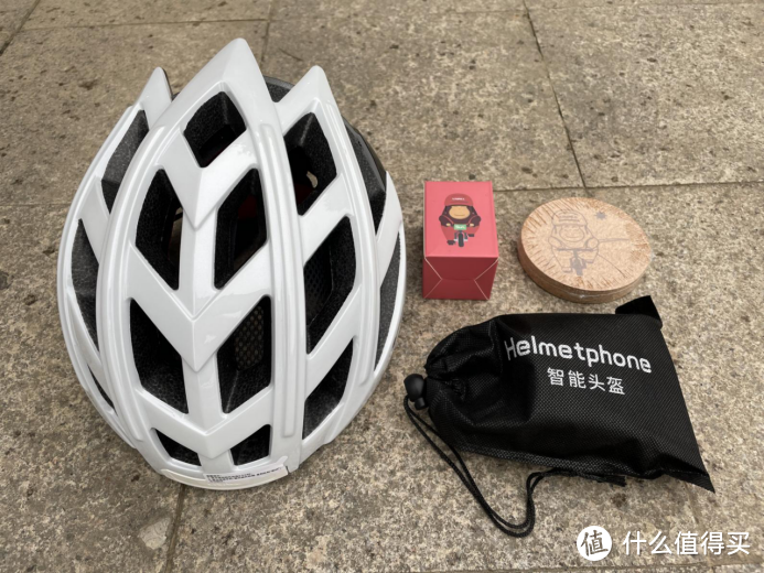 智享骑行，物联无界 华为商城上线Helmetphone智能骑行头盔