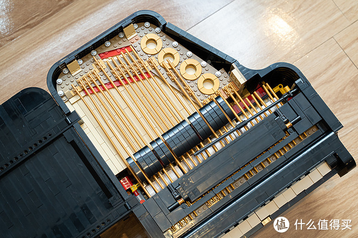 LEGO乐高「钢琴Grand Piano」开箱不仅精细、还能演奏！