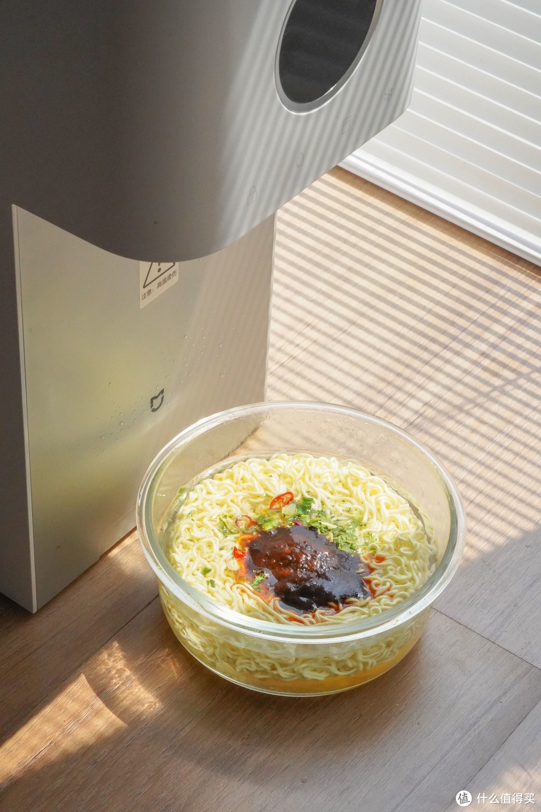 承包你今夏的冰咖冷面冷饮！能制冷，开水温水也随时接的米家台式净饮机冷热版