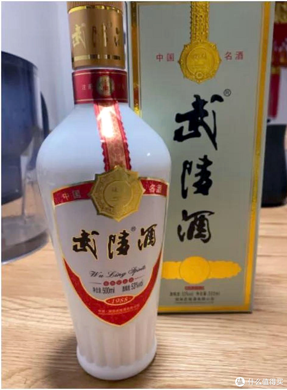 白酒品牌图鉴，月薪过万的人喝什么白酒