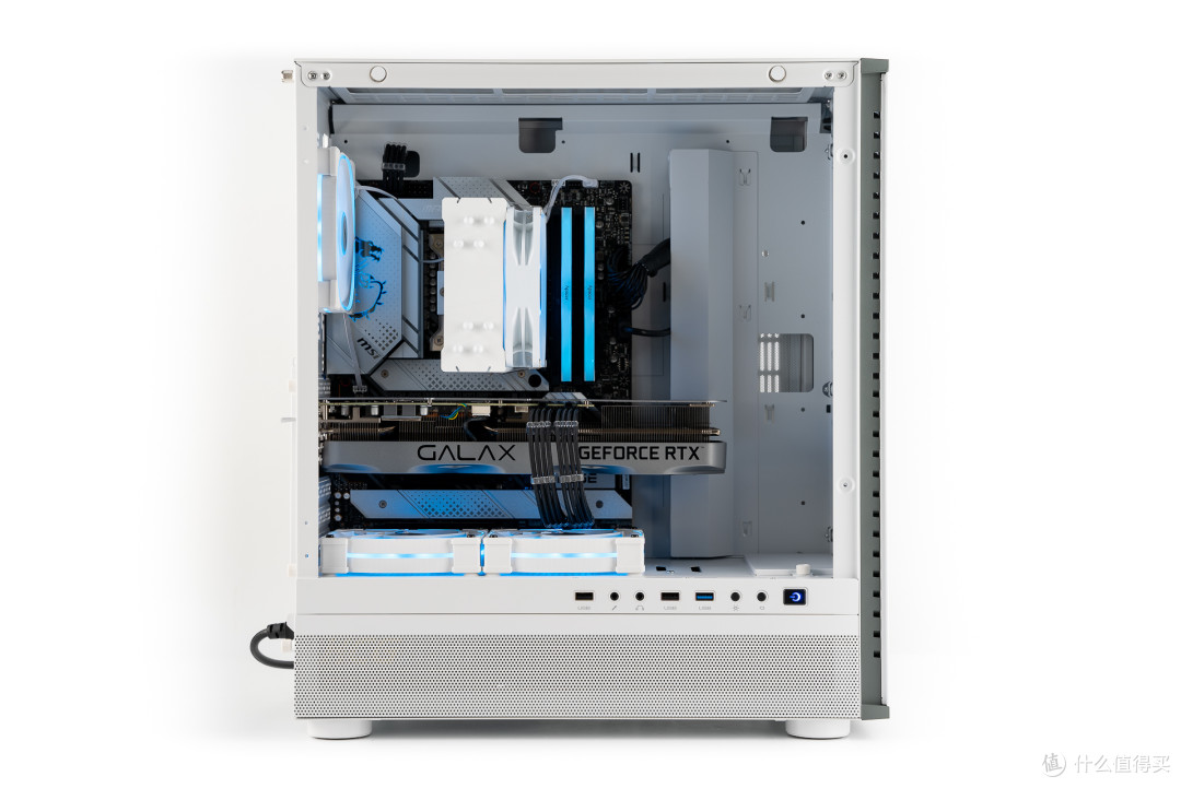 简单的白色风冷主机,超频三 ie200 装机展示_机箱_什么值得买