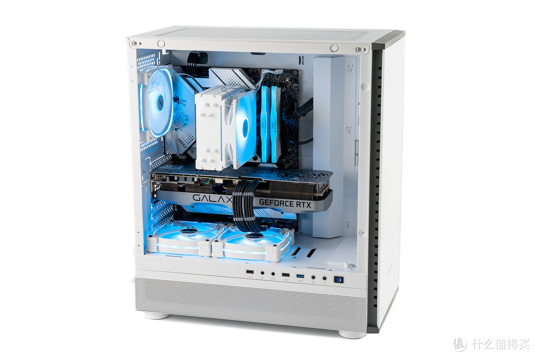 简单的白色风冷主机,超频三 ie200 装机展示_机箱_什么值得买