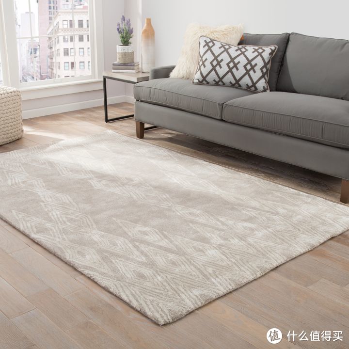 客厅想铺地毯怎么选合适的尺寸？