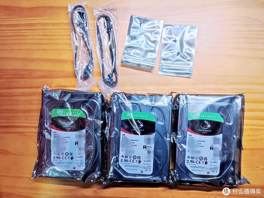 希捷(SEAGATE)酷狼 网络存储 NAS 硬盘