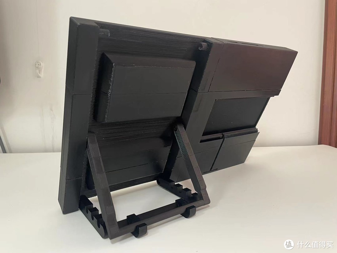 用3D打印机DIY一块15.6寸的便携屏幕外壳都需要什么材料？