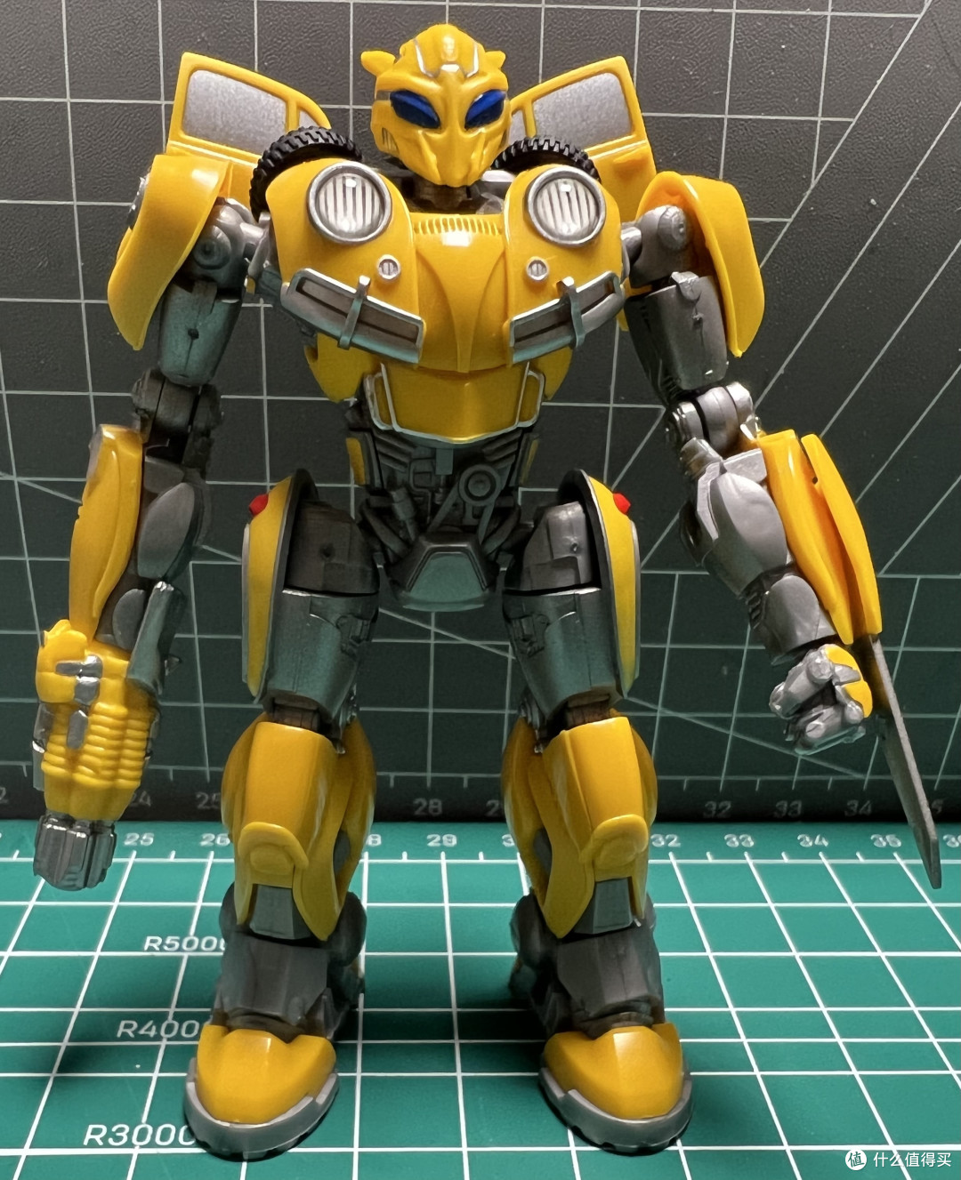 小号手拼装变形金刚 大黄蜂