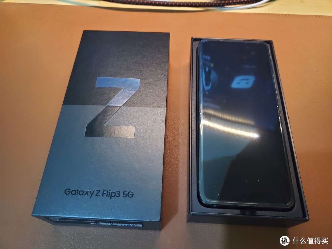 三星小折叠 Galaxy Z filp3 国行开箱