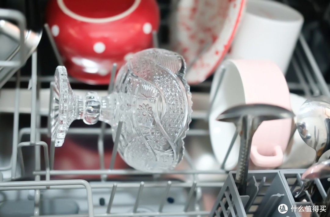 洗碗机是“鸡肋”还是“神器”？翻了上千条评论，听听过来人咋说