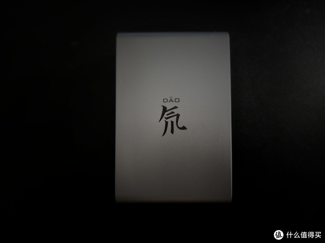 双120W，三口氮化镓充电器+数据线，努比亚这次真的卷起来了！