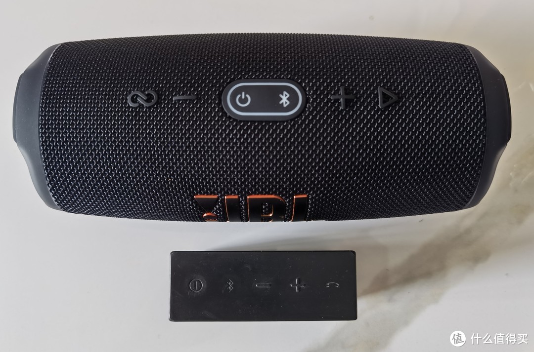 对比jbl go1代