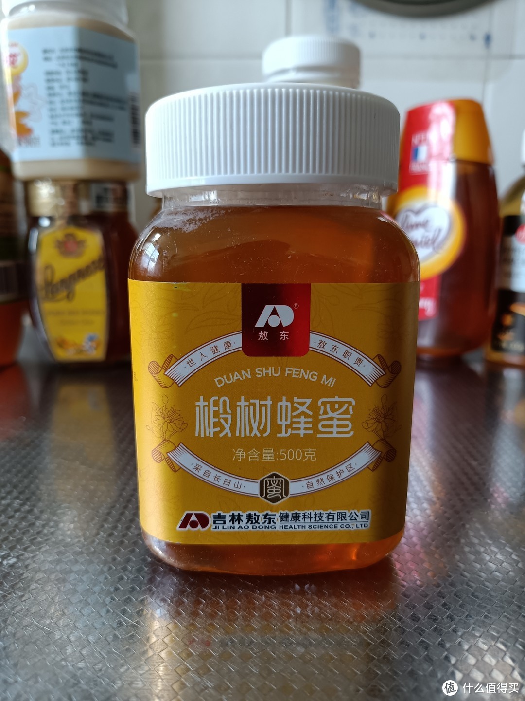 包含USDA和EU有机认证的进口蜂蜜，从哈尔科夫买过的11款蜂蜜产品来谈蜂蜜选购的关注点和选择方向