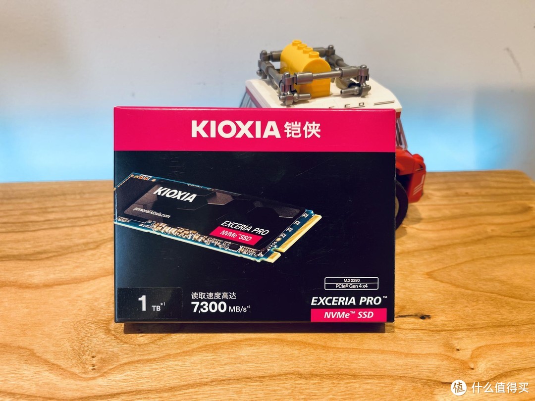 旗舰PCIe 4.0固态，一波三折的铠侠SE10体验记