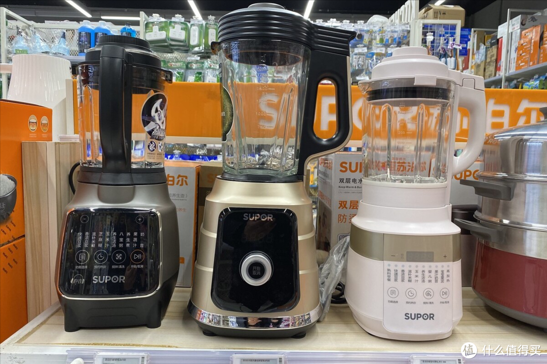 做豆浆果汁：榨汁机、豆浆机、破壁机用哪种好？使用体验很不同