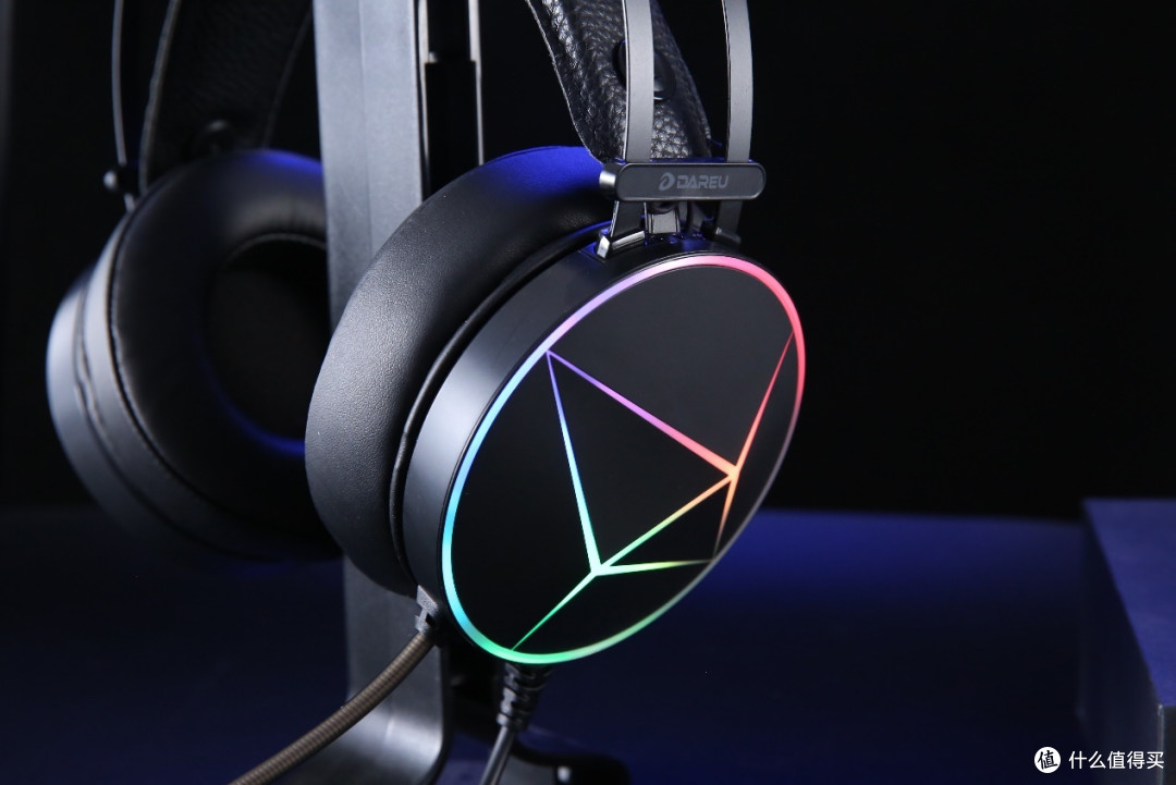 驰骋游戏战场的利器达尔优电竞耳机