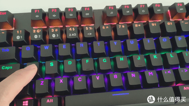 雷柏V500PRO-87多模版机械键盘——多模一键切换、炫彩灯效，办公游戏轻松用