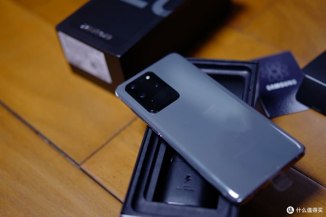 60pro,vivo s12pro和redmi k50pro等手机均是采用三星hm2传感器.