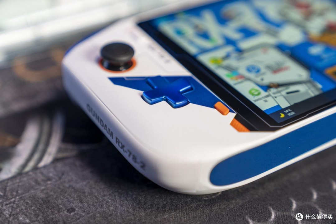 掌机玩出新花样高达联名厉害了onexplayermini高达联名限量版开箱