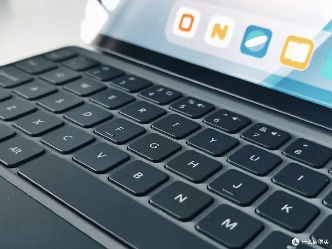 pad还是给了我一点惊喜,vivo pad发布时也一并发布了手写笔和键盘