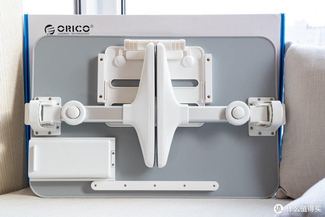 原来折叠小桌板也能这么豪华，ORICO这款真不错