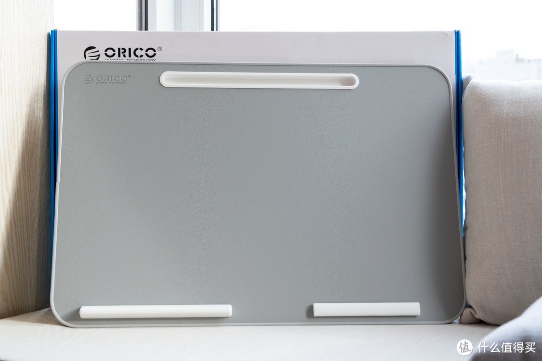 原来折叠小桌板也能这么豪华，ORICO这款真不错