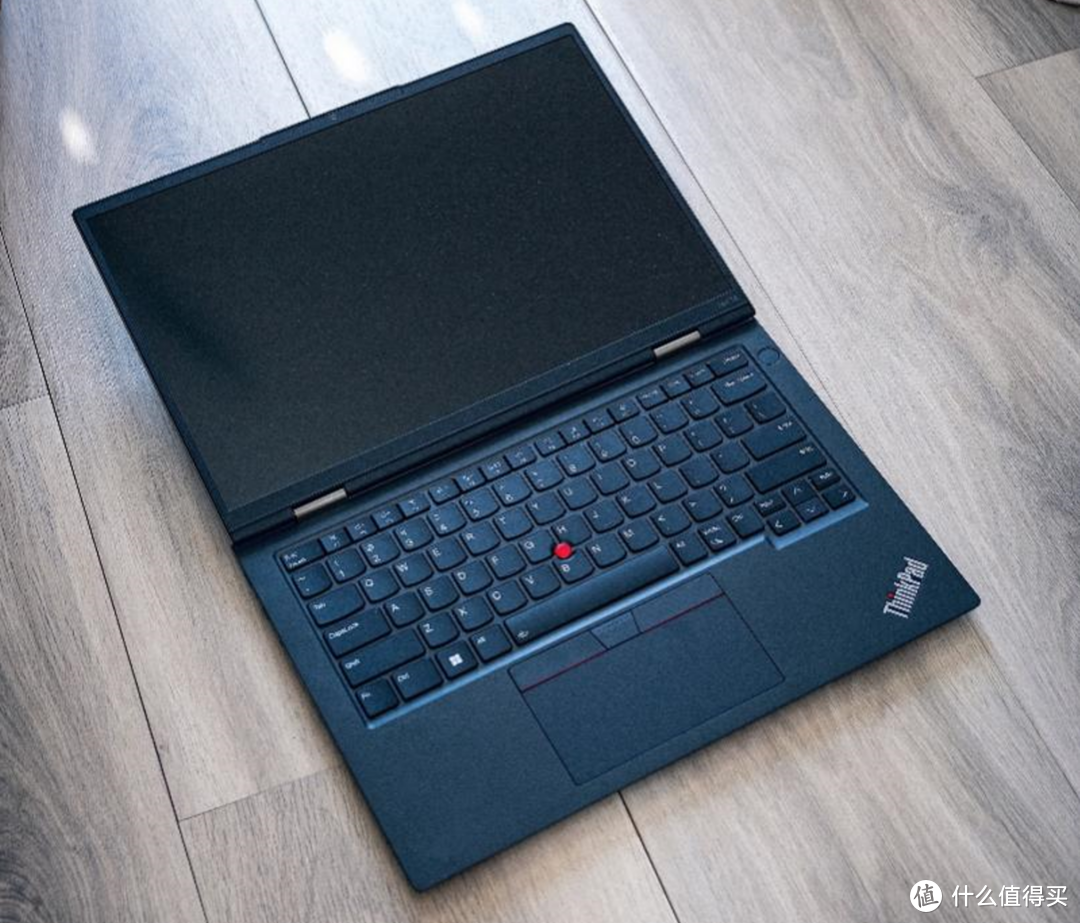 终于上标压处理器了！ThinkPad neo 14都强在哪里？