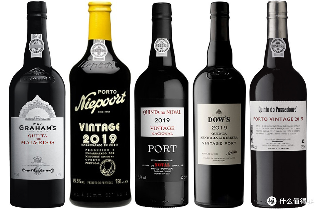 西班牙国酒Port波特，属于加强型甜葡萄酒，度数一般在20%，大部分为甜红，极少量甜白