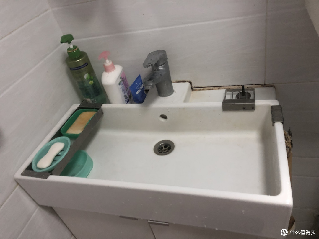 宜家方形水池空间利用足,常用的都能放下