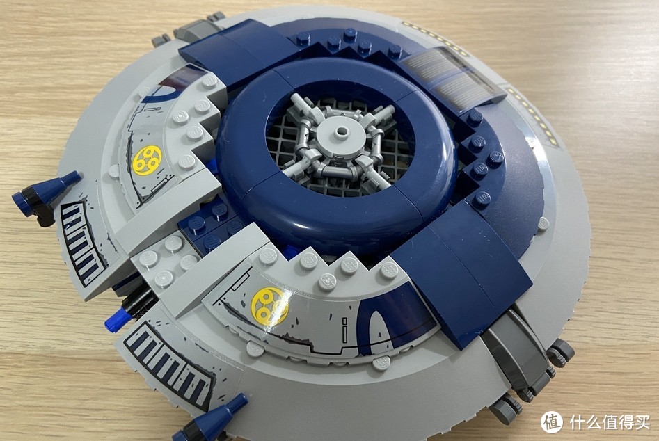 测评乐高LEGO星球大战系列75233机器人炮艇套装