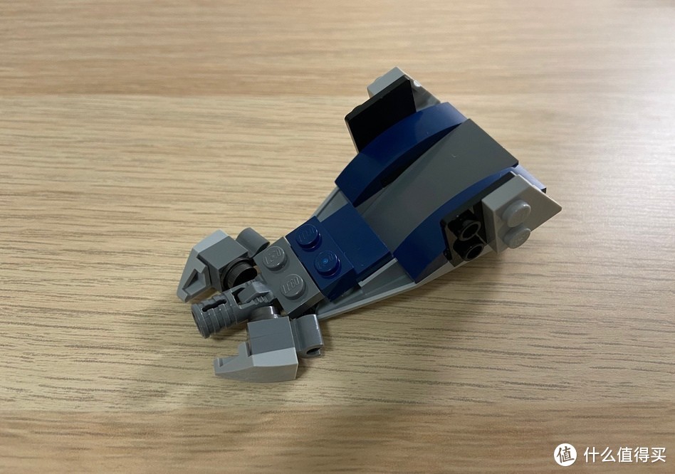 测评乐高LEGO星球大战系列75233机器人炮艇套装