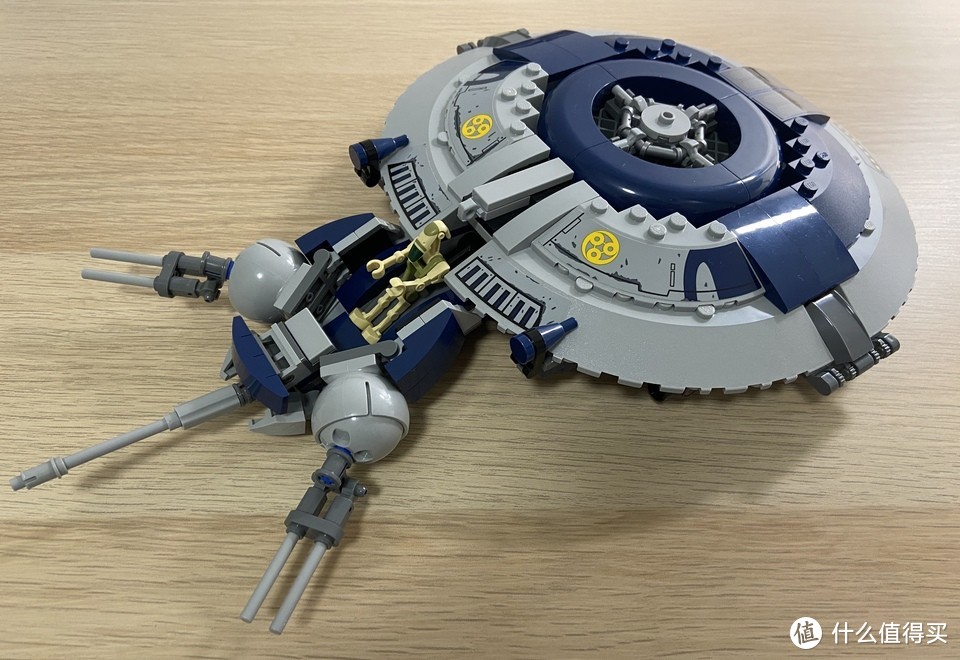 测评乐高LEGO星球大战系列75233机器人炮艇套装