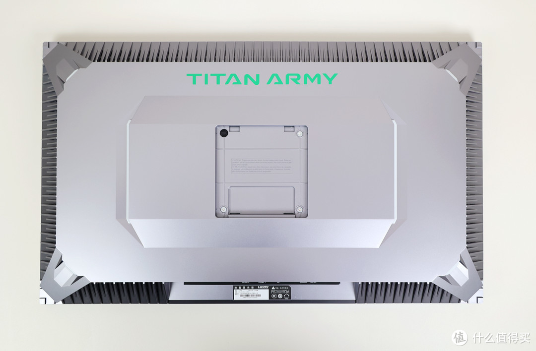 MiniLED显示器的时代来临——泰坦军团27A6MR电竞显示器体验评测