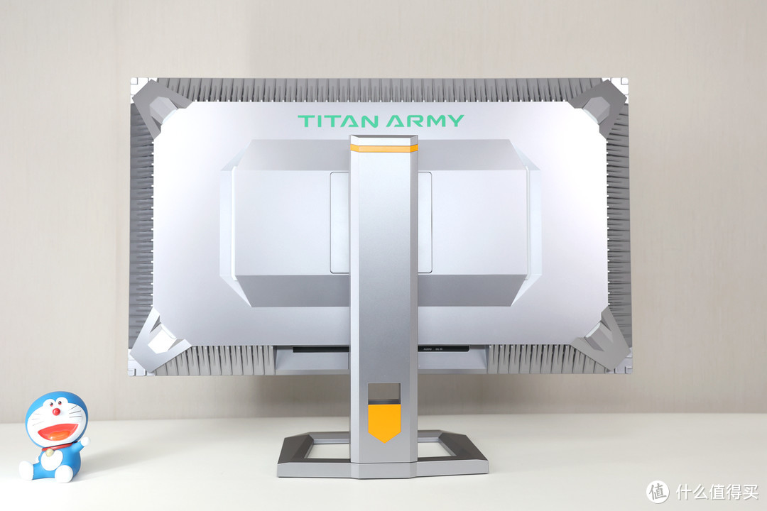 MiniLED显示器的时代来临——泰坦军团27A6MR电竞显示器体验评测