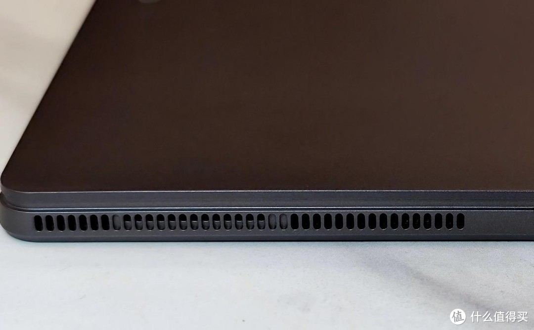 酷比魔方iWork GT：80万跑分、仅重600g、配11代酷睿i5+16G+512G的二合一平板笔记本电脑能否称得上随行本