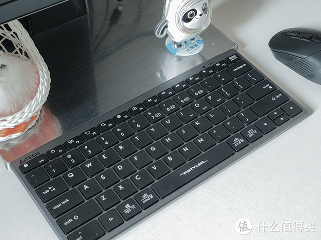 超薄安静当然便携 双飞燕飞时代剪牙脚蓝牙键盘FBX51C使用简评