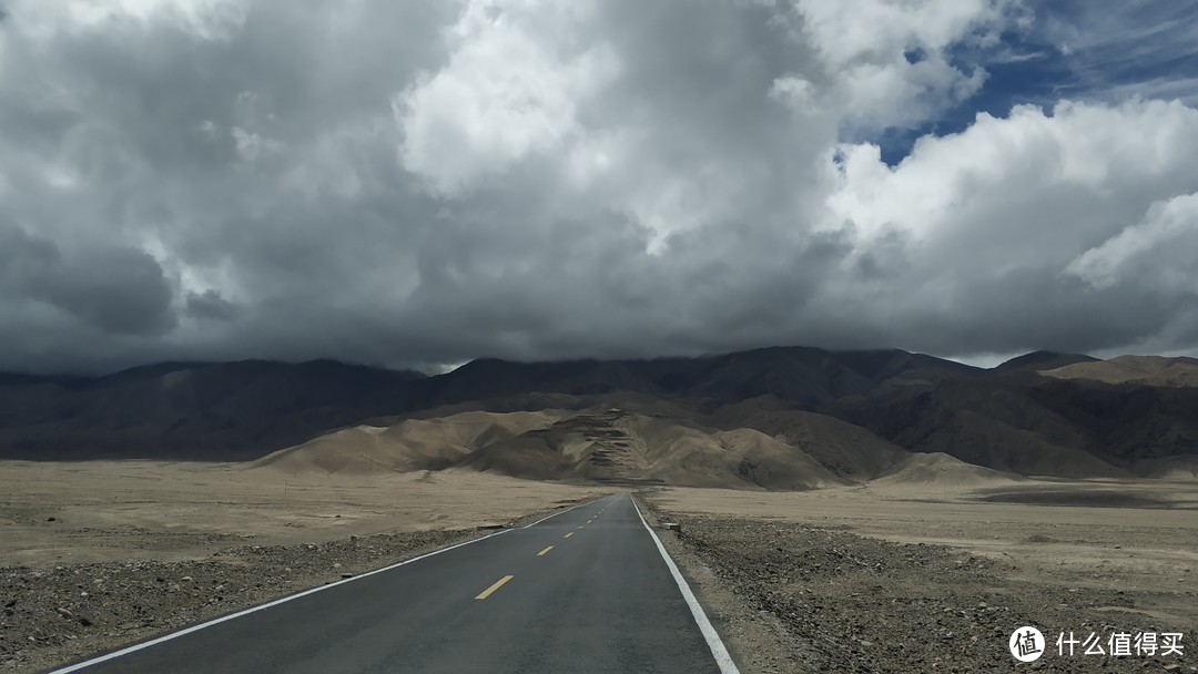 公路的尽头上山路就是盘龙古道