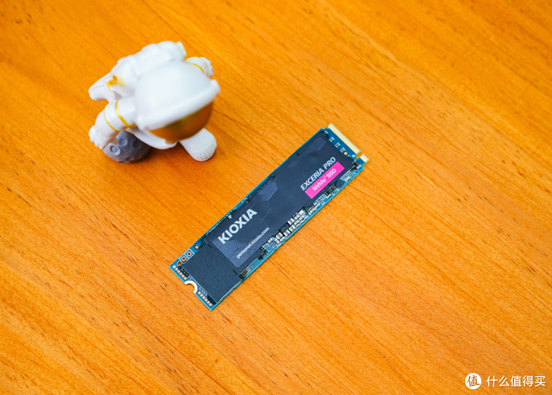 铠侠SE10实测：价格已不到千元，零售版PCIe4.0固态的最优选择？