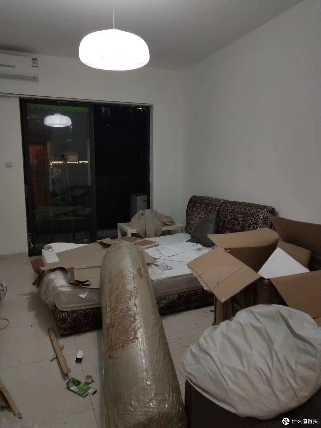 你以为的和风很廉价,看如何用8000块在广州cbd【豪装】20㎡出租屋单间