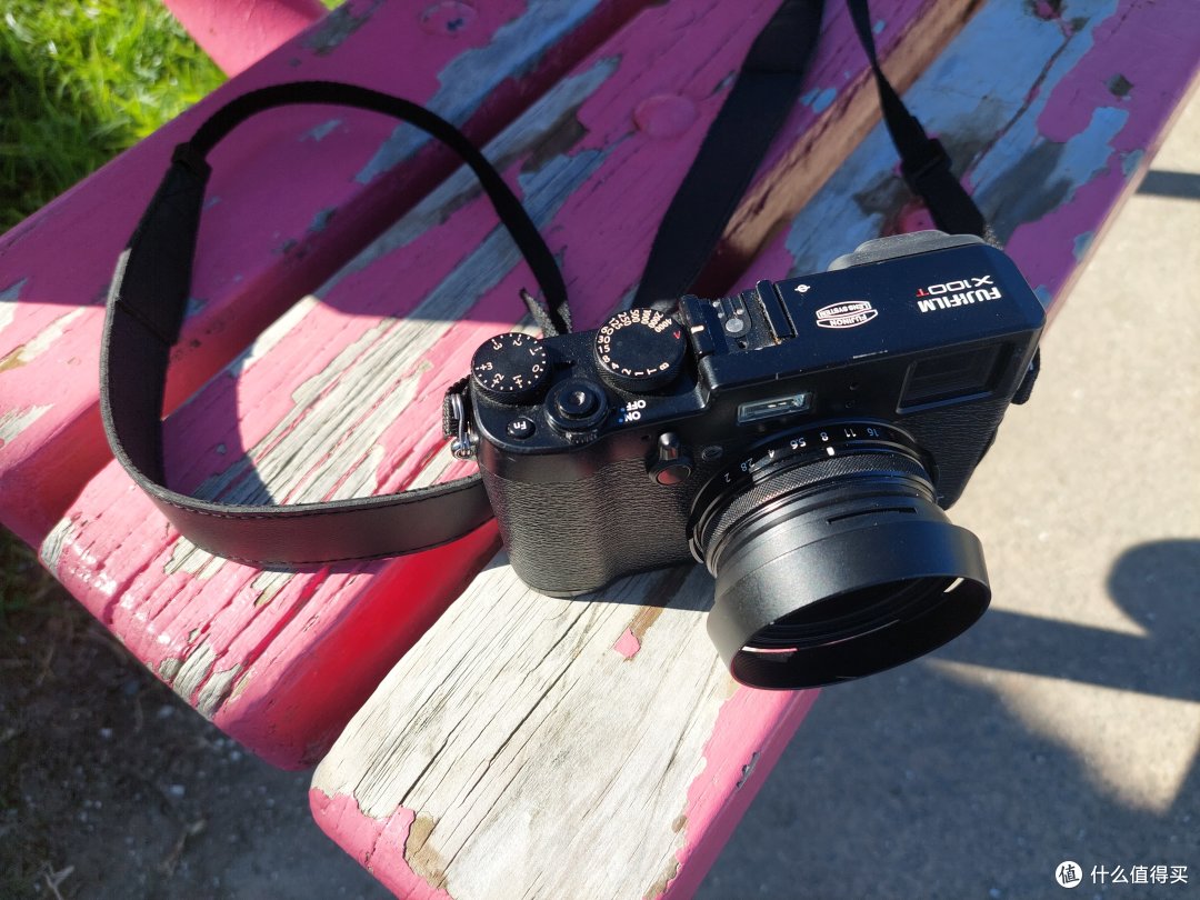 刚买了台二手富士x100t拿出门随便拍拍