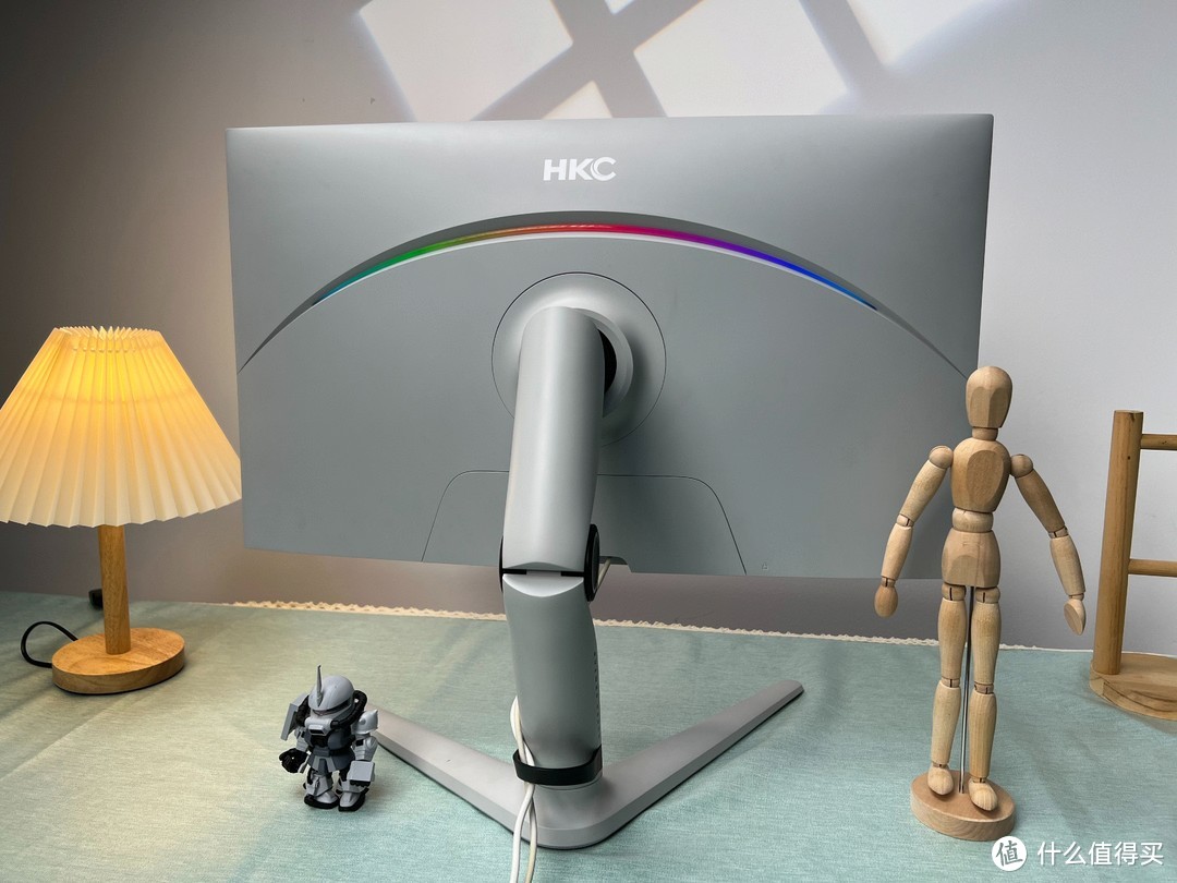 HKC MiniLED显示器4999，表现到底如何？