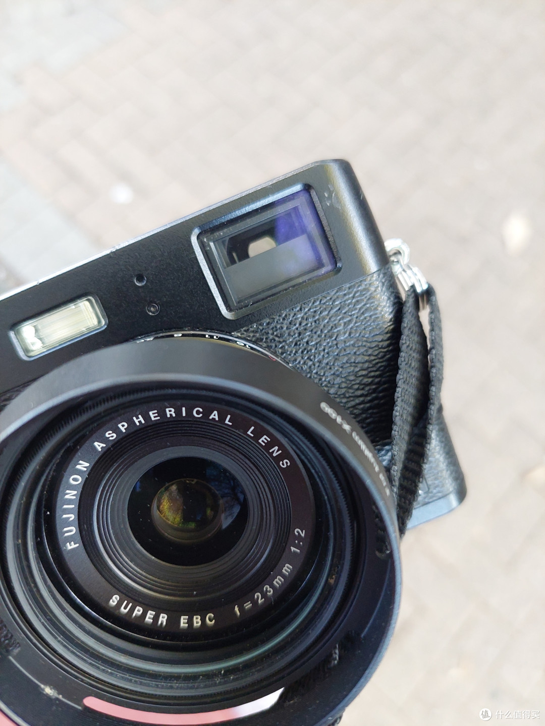 刚买了台二手富士x100t拿出门随便拍拍