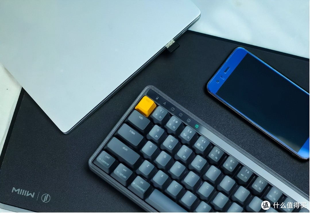 好用的键盘推荐：米物POP系列机械键盘Z680cc，高效办公卷起来