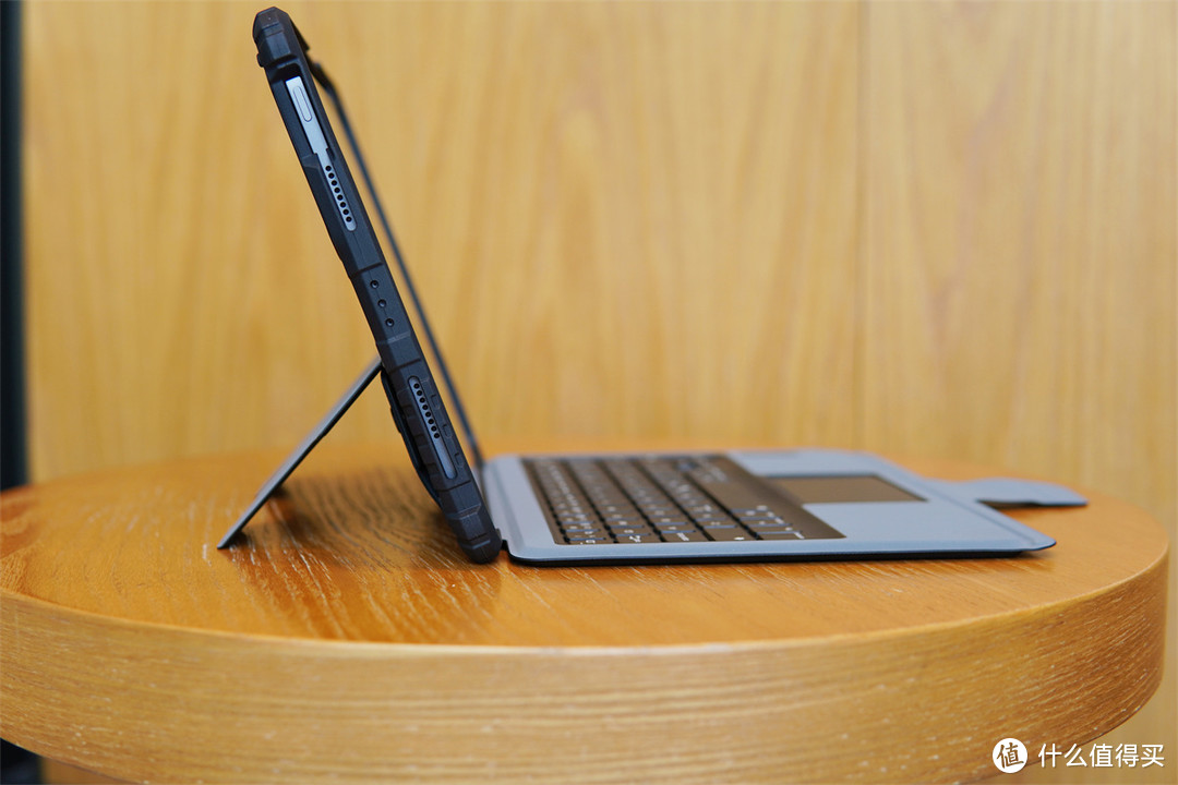 秒控键盘平替，还能保护爱机——耐尔金悍能iPad蓝牙键盘保护套