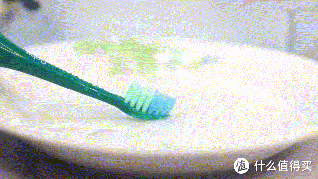 12级细分刷牙频率有颜值有功能的Poby电动牙刷