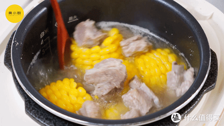 周末在家煲一锅味美醇香的玉米排骨汤