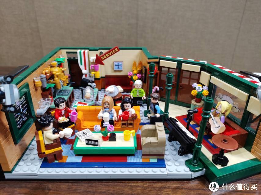 乐高测评篇十三乐高legoideas系列21319中央公园咖啡馆套装官套和相框