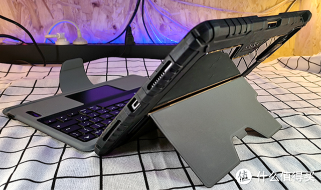 平民价格全面防护，耐尔金悍能ipad键盘保护套，完美替代妙控键盘